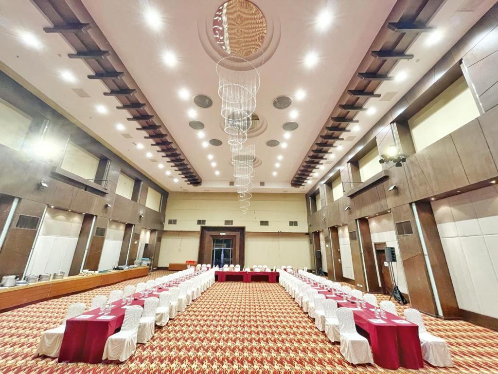The Avenue M Hotel Johor Bahru Kültér fotó